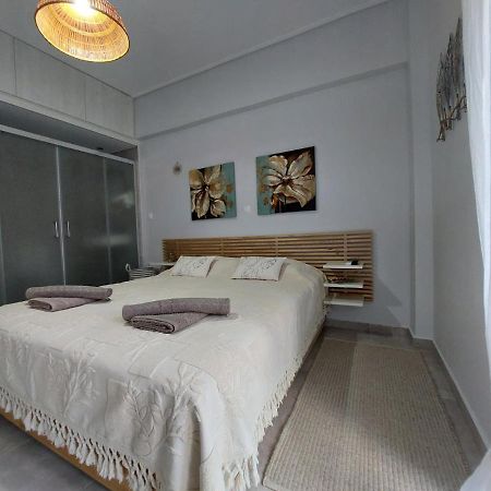 Zeppelin Apartment Loutráki Exteriér fotografie