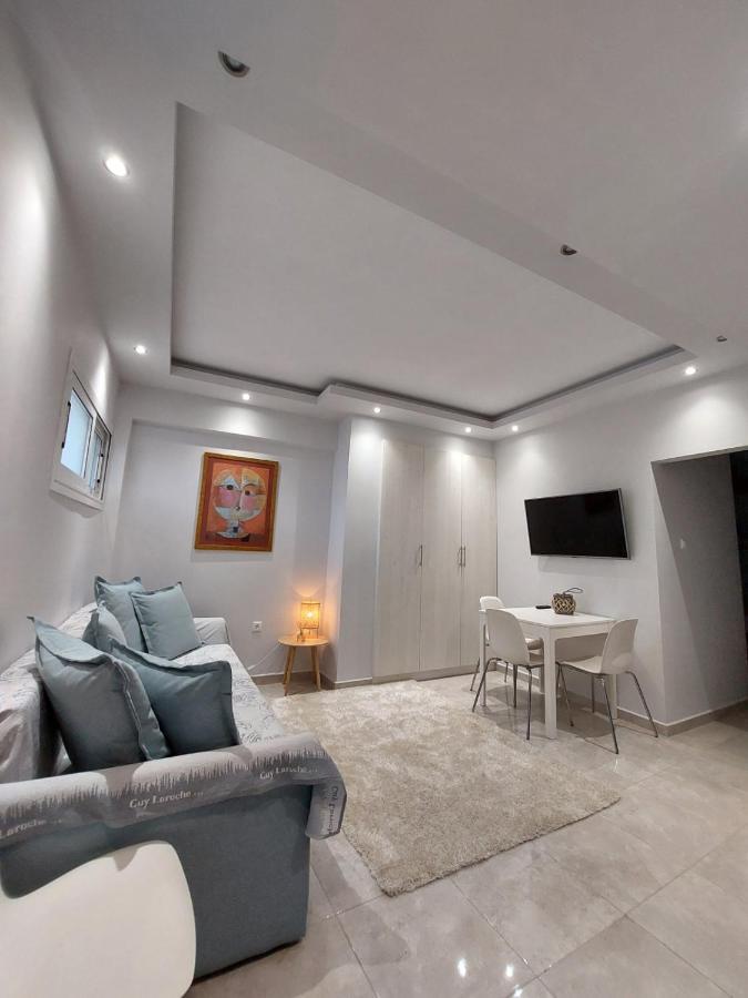 Zeppelin Apartment Loutráki Exteriér fotografie